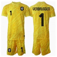 Holandsko Bart Verbruggen #1 Brankarsky Vonkajší Detský futbalový dres ME 2024 Krátky Rukáv (+ trenírky)